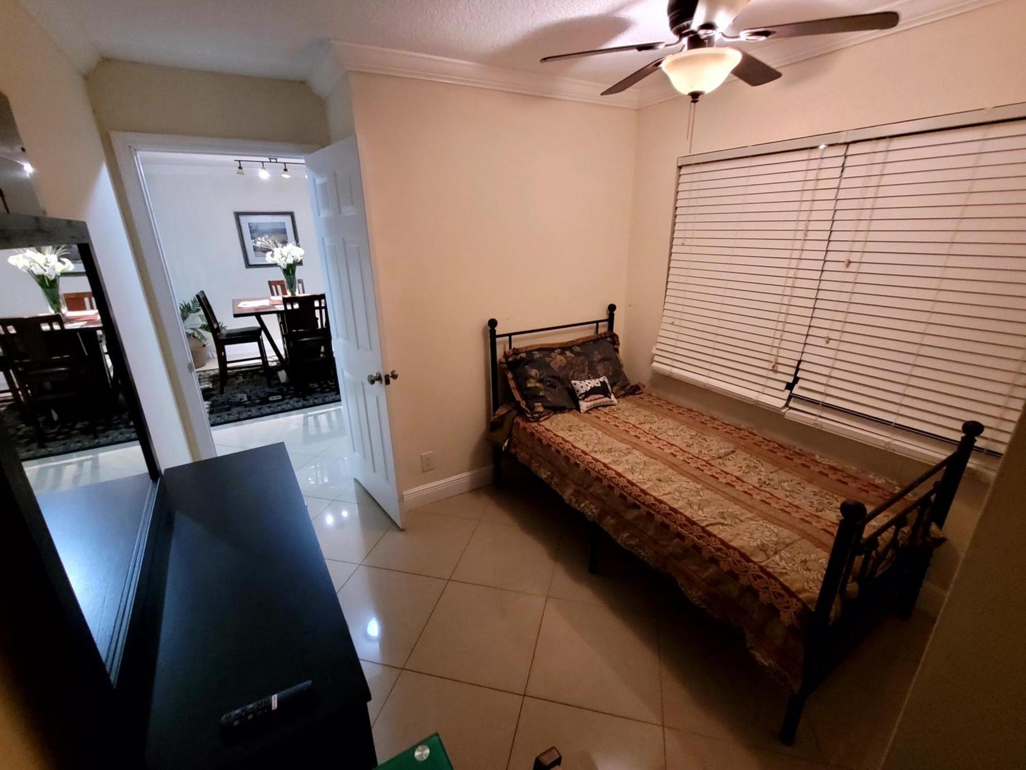 Cozynest2 Apartment Boynton Beach Bagian luar foto